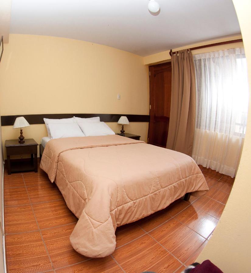 Yucay Plaza Inn Exterior photo