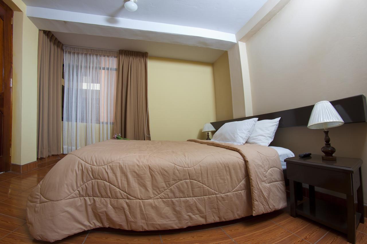 Yucay Plaza Inn Exterior photo