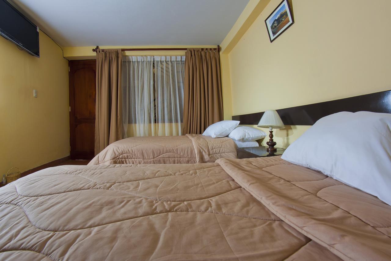 Yucay Plaza Inn Exterior photo