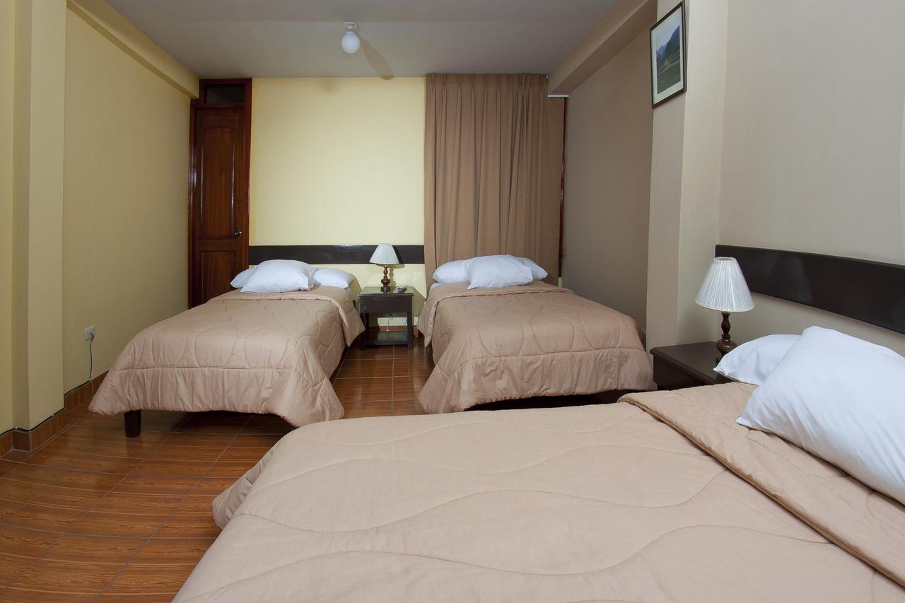 Yucay Plaza Inn Exterior photo