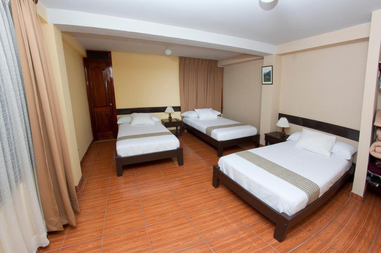 Yucay Plaza Inn Exterior photo